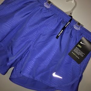 Women’s Nike running shorts size medium
